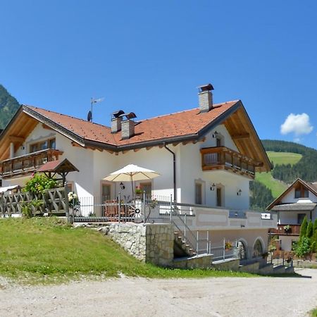 Apartments Ciasa Costisela San Vigilio Di Marebbe Kültér fotó